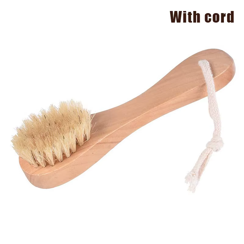 Brosse à visage en bois avec manche en bois, outil exfoliant et nettoyant pour la peau