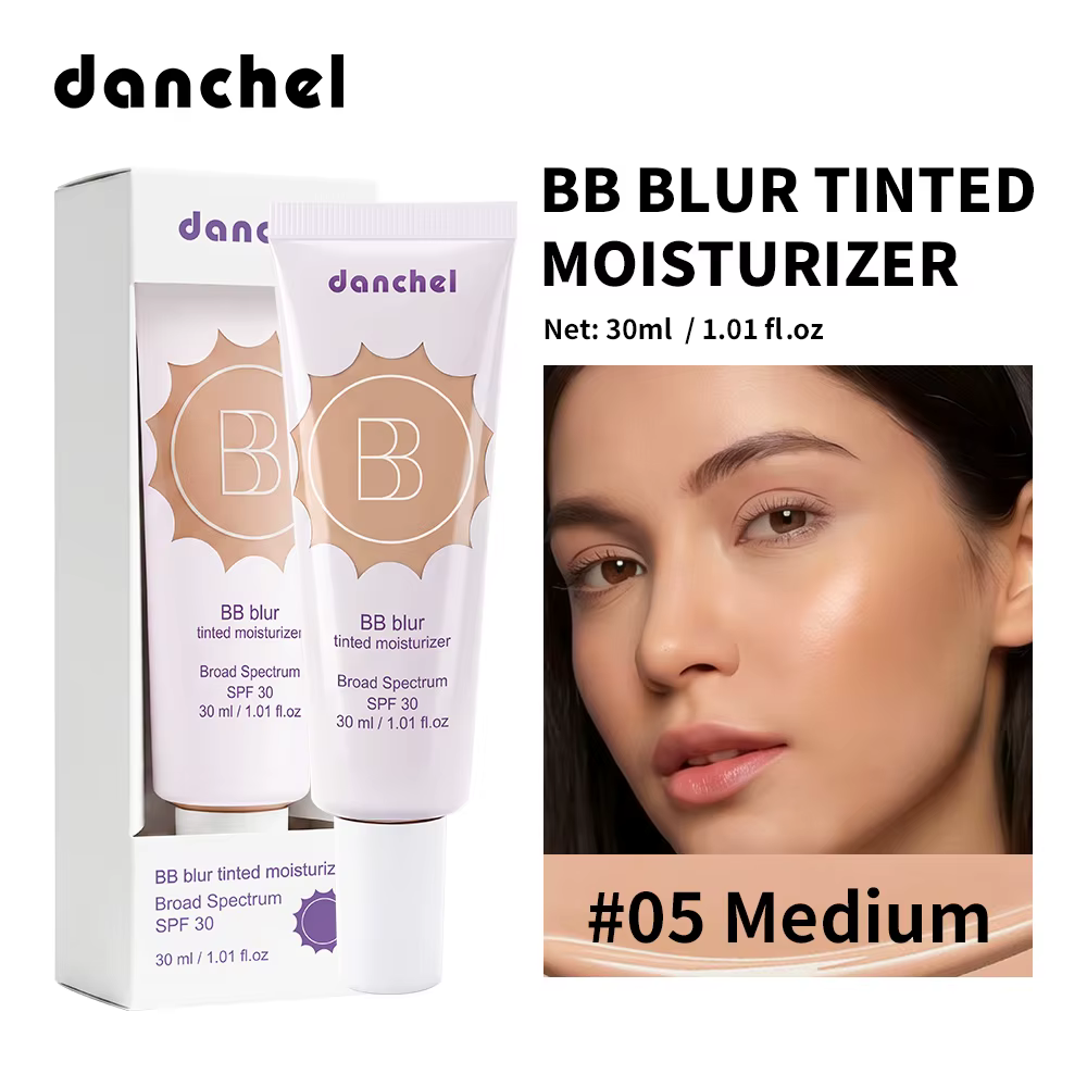 Crème hydratante teintée SPF30 BB Blur, couvrance moyenne, uniformise le teint, protection solaire l