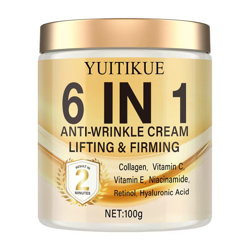 Crème Anti-Rides 6 en 1 : hydrate en profondeur, raffermit la peau, contient des vitamines C et E, a