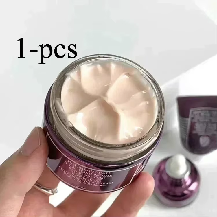 Meilleure vente Crème pour le visage / Lotion à la rose noire Crème infusée pour la peau aux fleurs