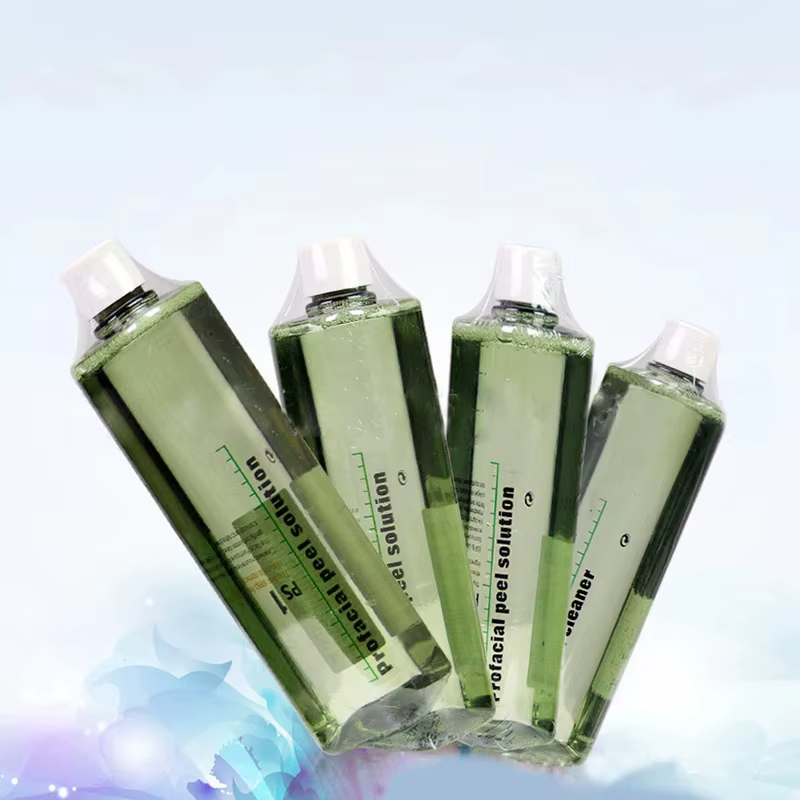 4 en 1 Aqua Peeling Solution Hydrafaciale Sérums pour le nettoyage du visage Hydra Dermabrasion Solu