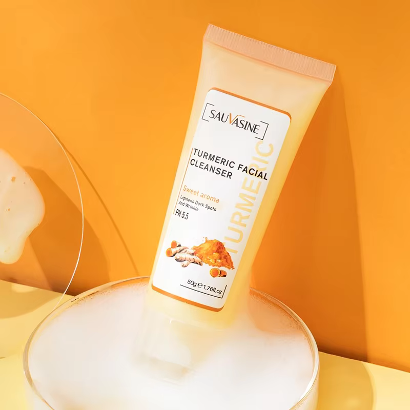 Nettoyant professionnel au curcuma, crème blanchissante, éclaircissante pour le visage, livres en pr