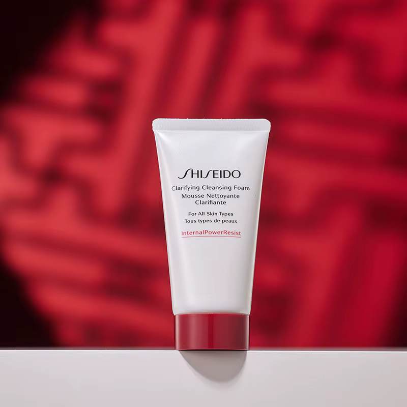 Crème Nettoyante Hydratante Shiseido pour le Visage – Nettoyage Profond des Pores, Contrôle du Sébum