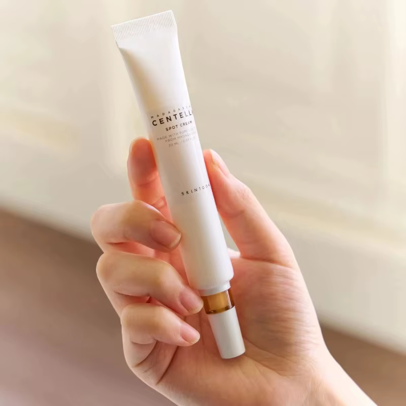 Crème Coréenne Anti-Taches à la Centella 20ml – Hydratante et Réparatrice pour l'Acné – Lisse la Peau – Produits de Soin Visage Beauté