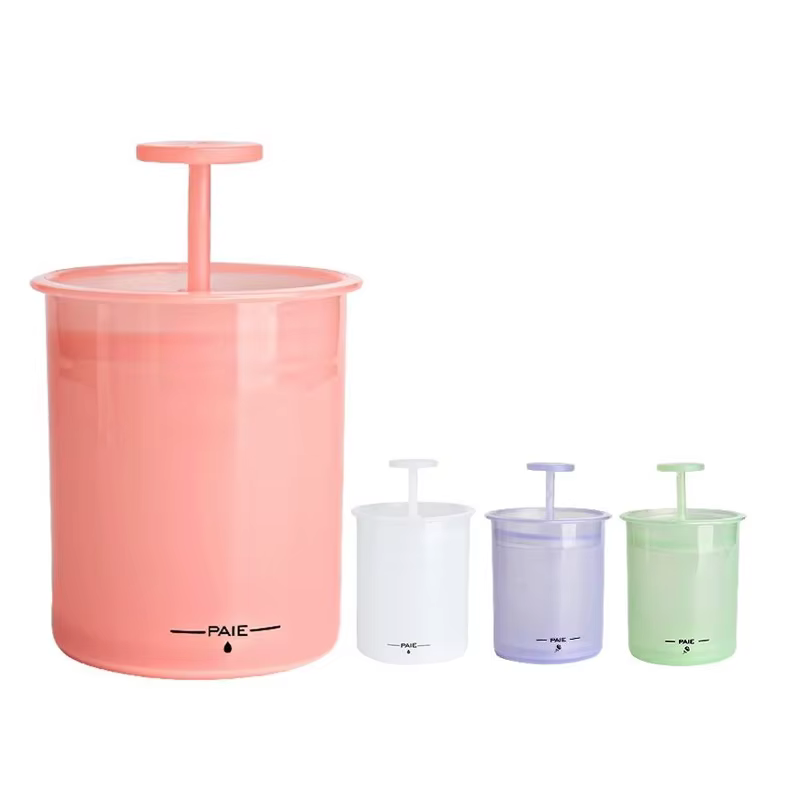 Outil de nettoyage moussant réutilisable