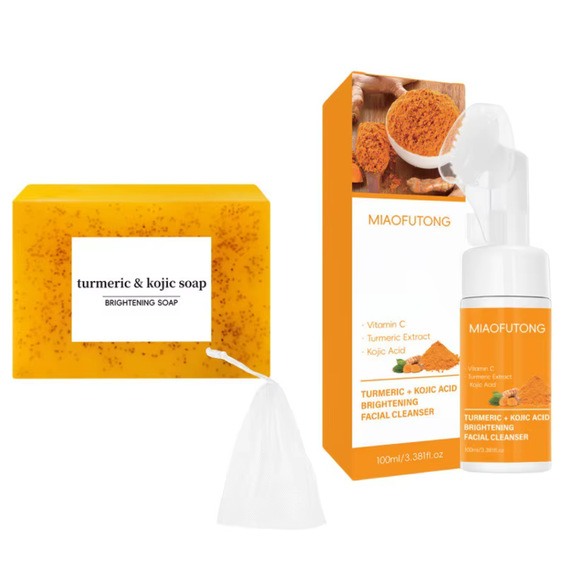 Ensemble nettoyant et savon au curcuma