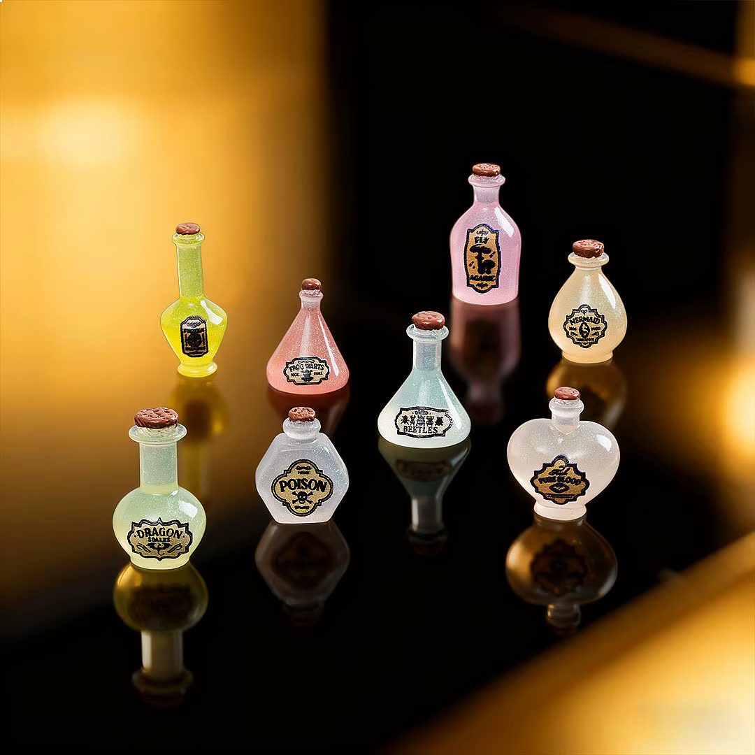 100 mini-bouteilles de potion magique lumineuses en résine, accessoires de décoration pour maison de poupée, bricolage pour porte-clés et bijoux