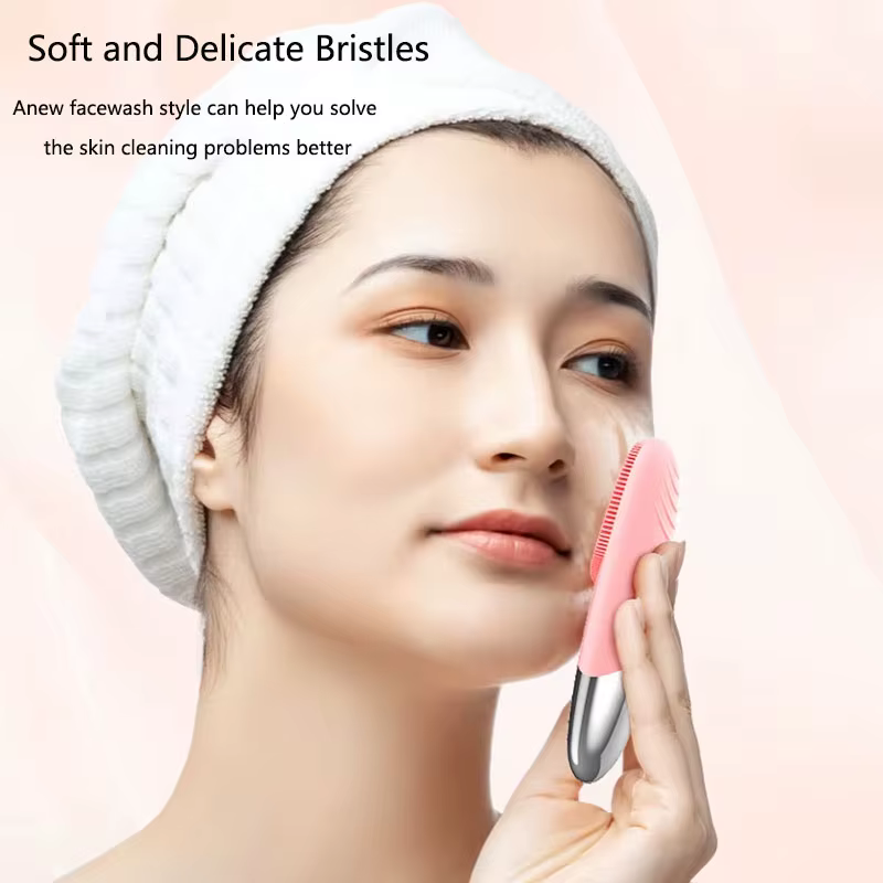 Brosse nettoyante électrique sonique pour le visage