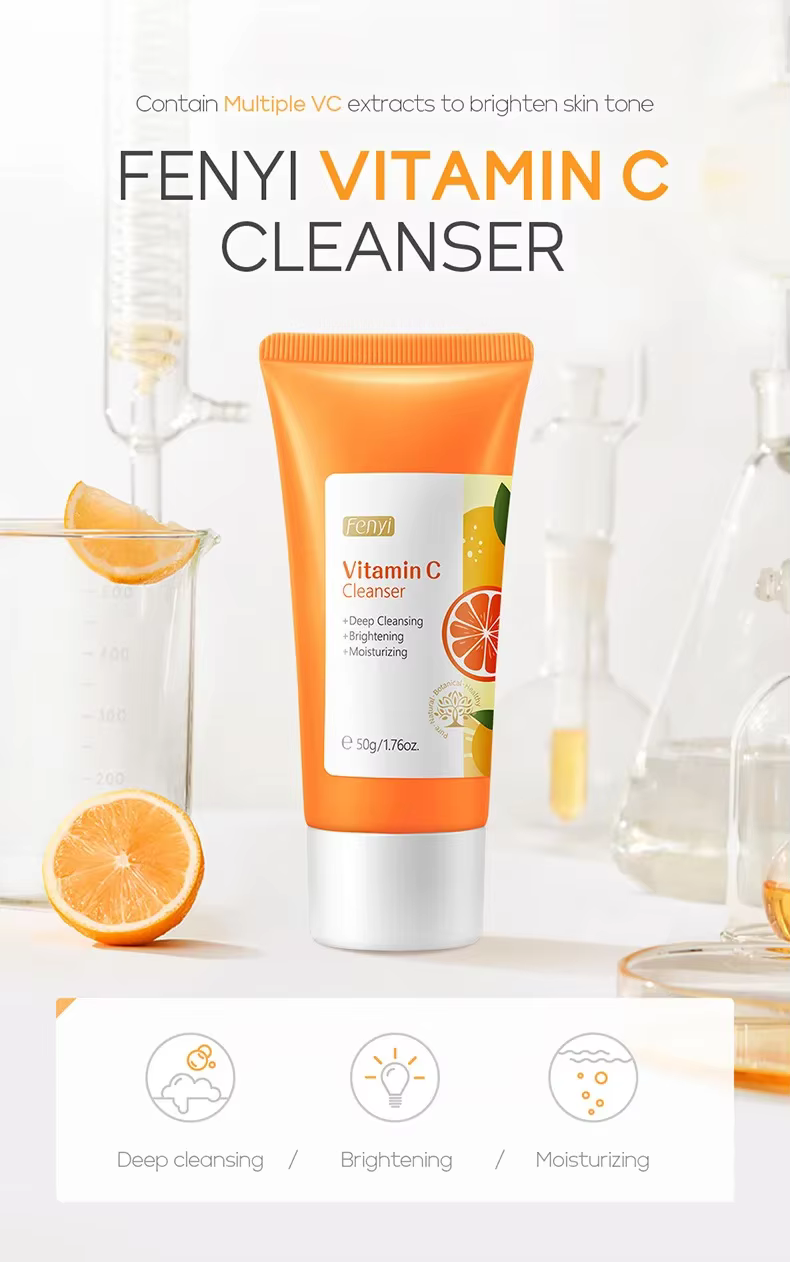 Nettoyant pour le visage japonais en fleurs de cerisier ou vitamine C