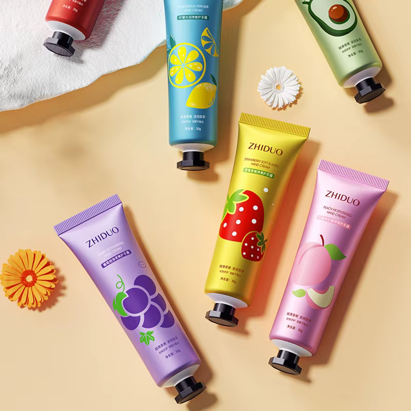 Ensemble de crème pour les mains fleurie fruitée
