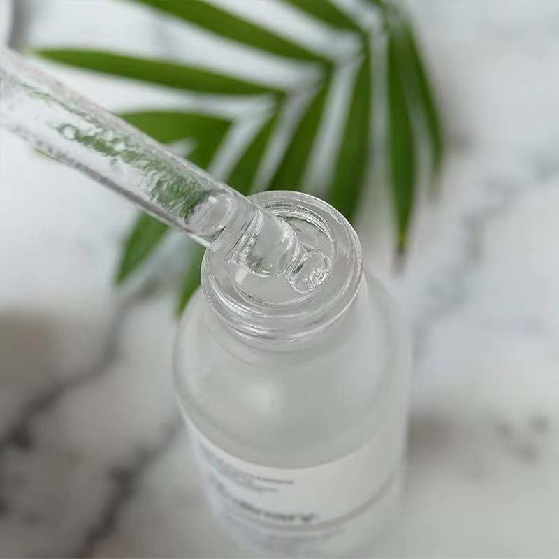 Sérum visage hydratant à l'acide hyaluronique