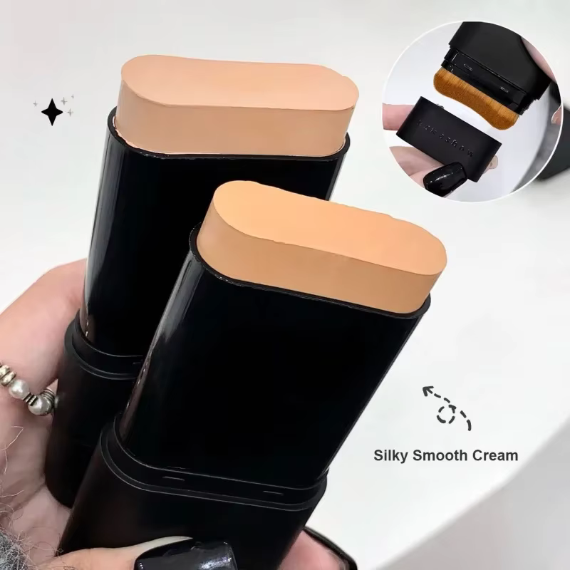 Eau humide lumière correcteur fond de teint gomme