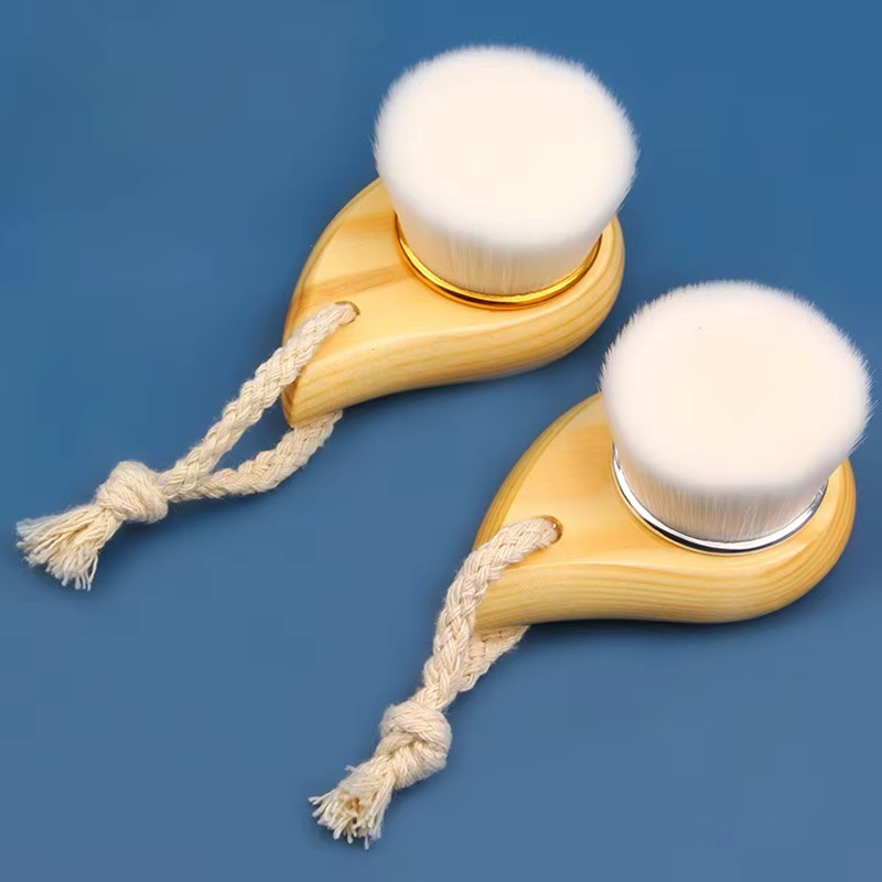 Brosse nettoyante pour le visage en silicone