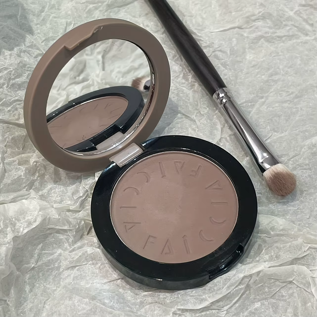 Palette de poudre de contour Faiccia