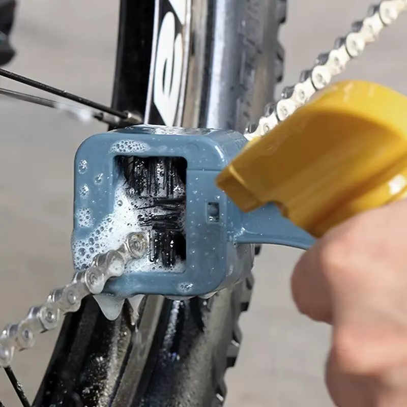 Brosse de nettoyage de chaîne de vélo, résistante à l'eau, à poils rigides, réutilisable, nettoyeur de saleté pour tous les amateurs de cyclisme, entretien de vélo