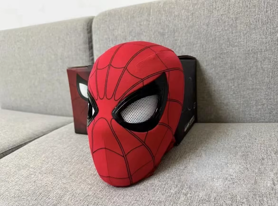 Bandeau électrique populaire Spider Man, masque lumineux de chargement USB Flash télécommandé, cadeau drôle et beau
