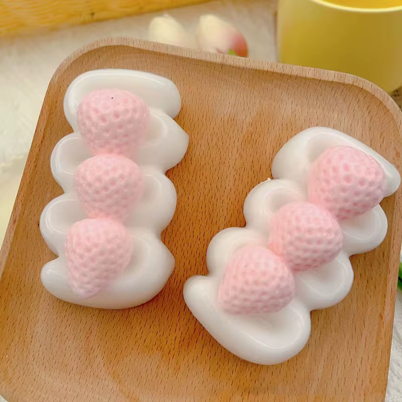 Jouet anti-stress en forme de tarte aux fraises rouge et de barre de crème à la fraise, jouet sensoriel pour enfants et adultes, relaxation contre l'anxiété