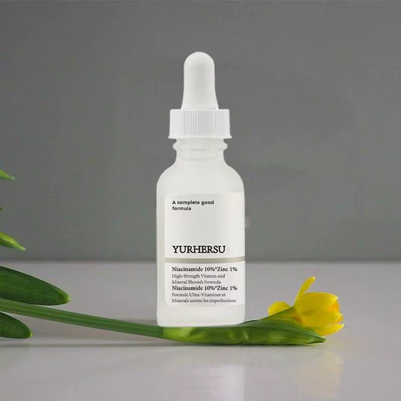 Sérum visage hydratant à l'acide hyaluronique