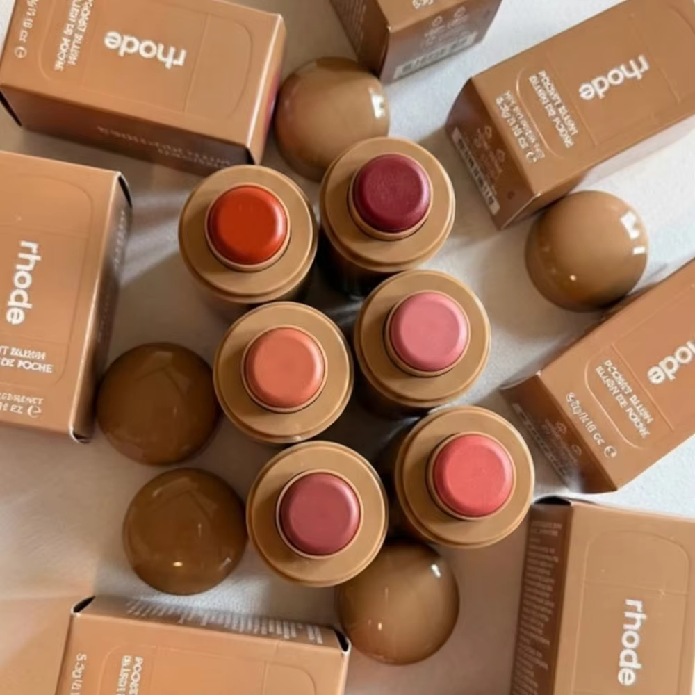 Stick de blush hydratant pour les lèvres et les joues