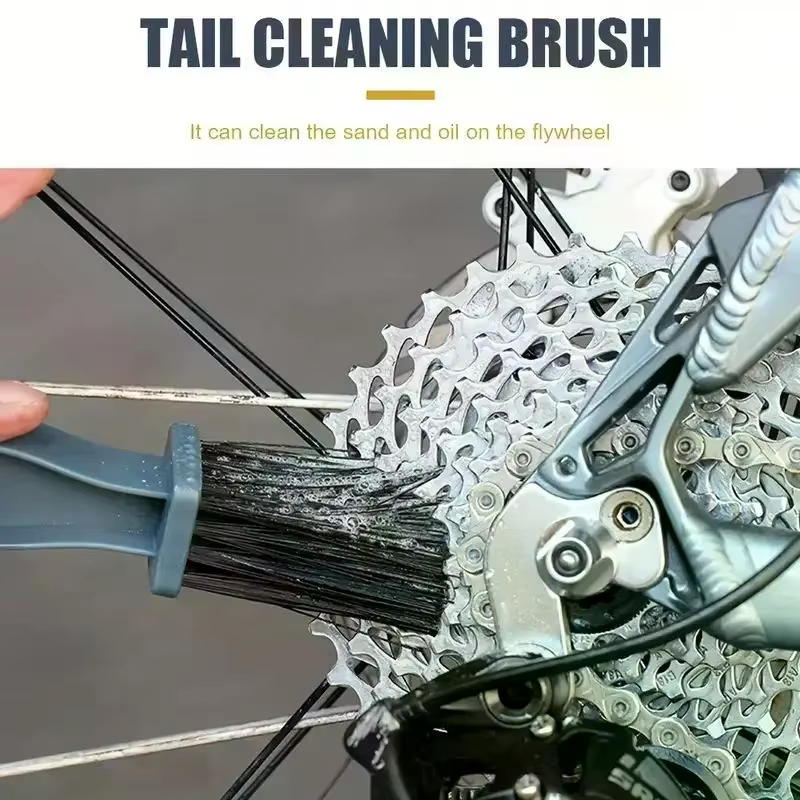 Brosse de nettoyage de chaîne de vélo, poignée ergonomique, poils rigides, éliminateur efficace de saleté pour l'entretien des vélos électriques et des vélos de route