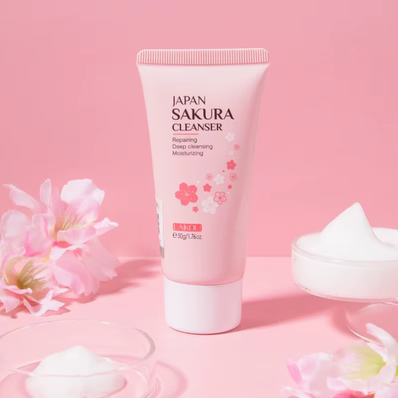 Sakura nettoyant mousse riche nettoyage en profondeur enlever la graisse améliorer la crème de lavage du visage grasse