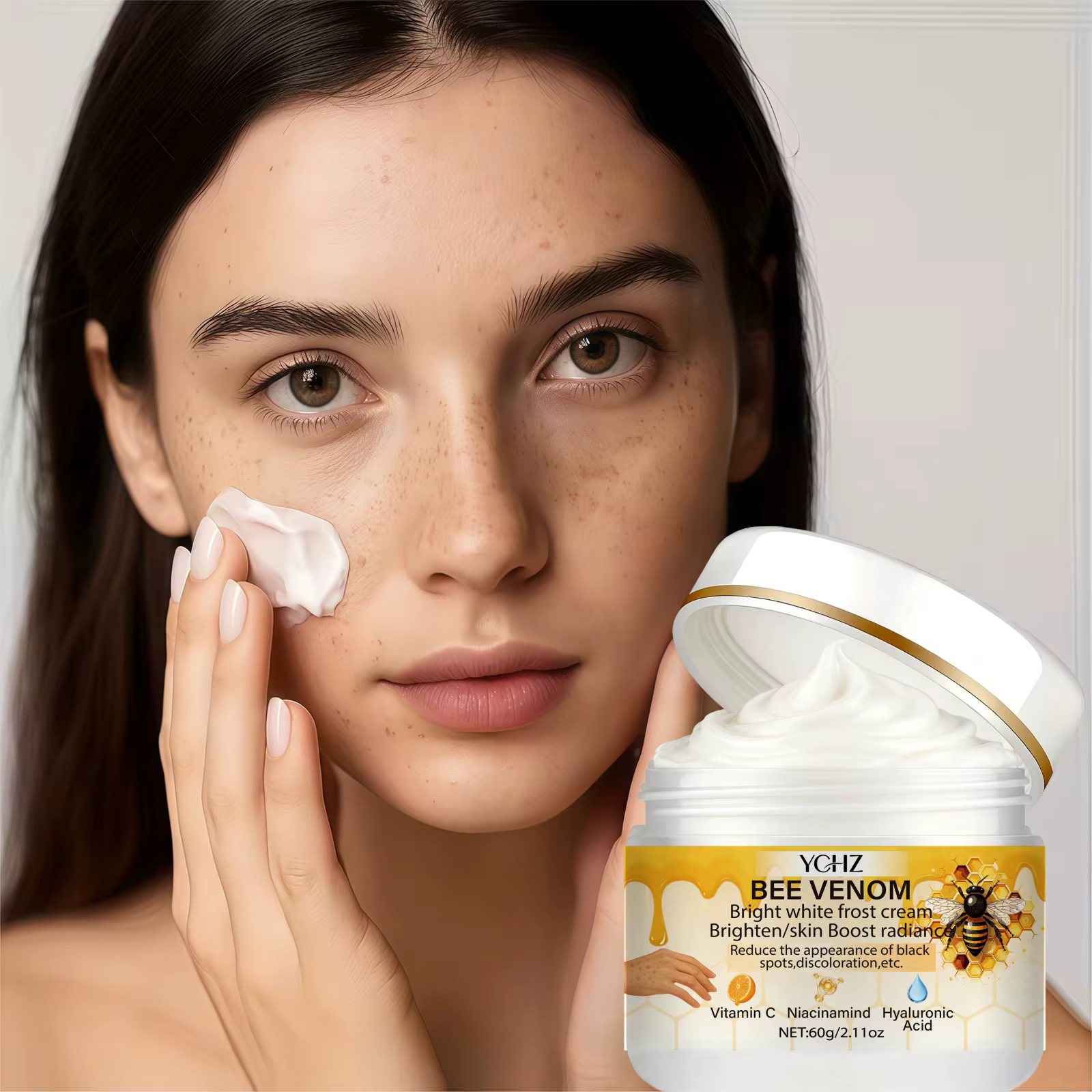 Crème éclaircissante au venin d'abeille