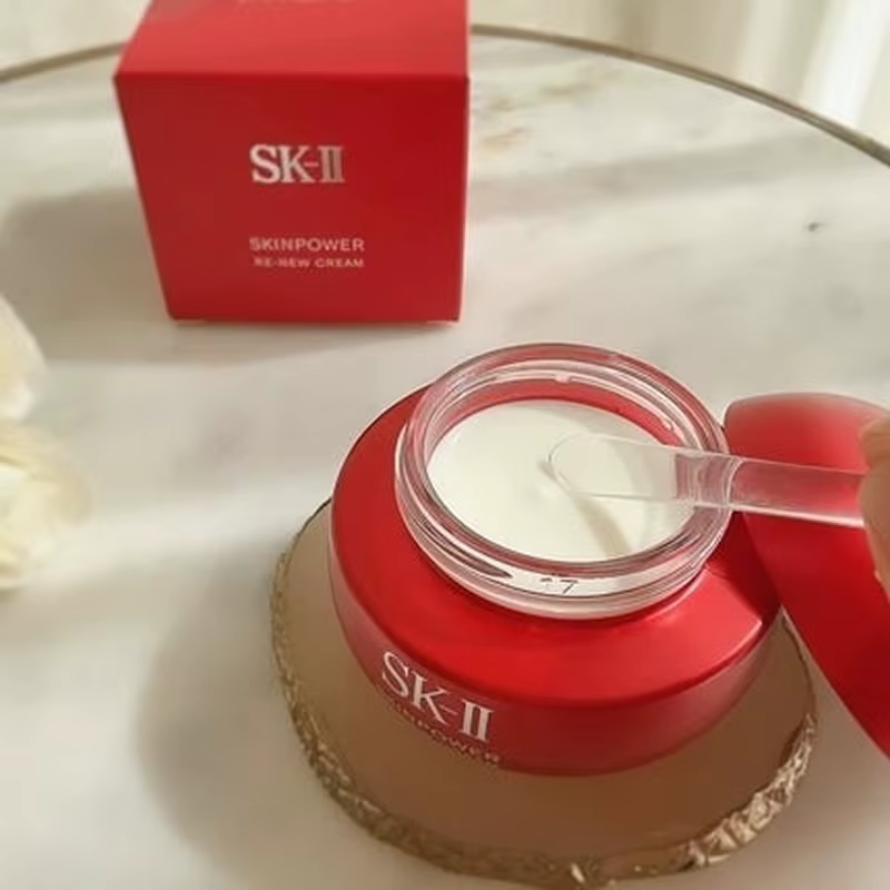 Crème anti-âge SK-II Skinpower Re-New avec PITERA