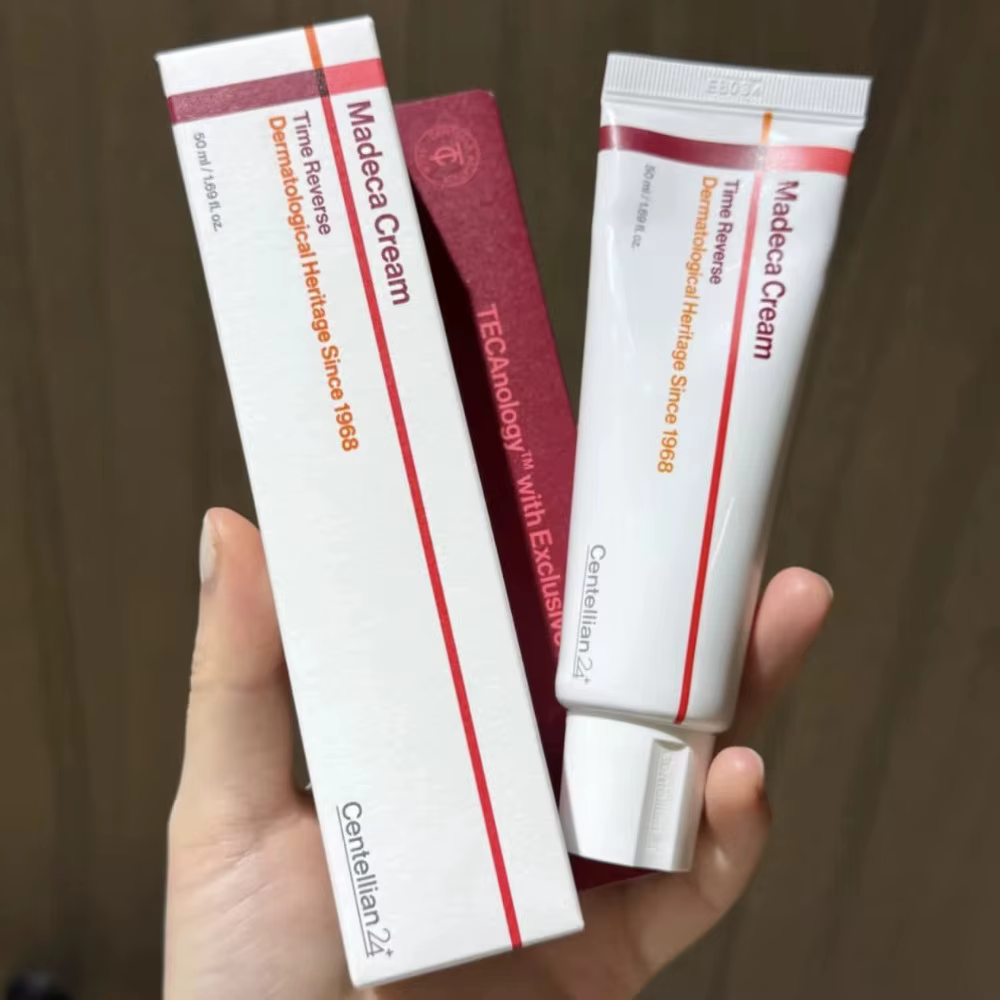 Centellian 24+ Crème Hydratante Anti-Âge Effet Lifting et Rajeunissant à la Centella Asiatica et au Collagène