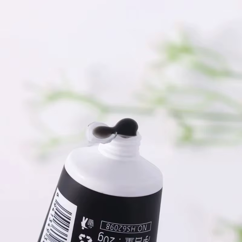 Masque dissolvant de points noirs pour le visage