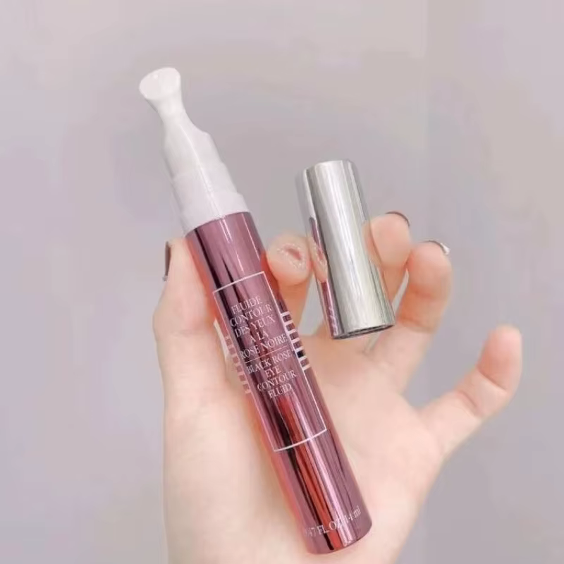 Fluide contour des yeux Black Rose lissant, revitalisant et illuminateur 14ml