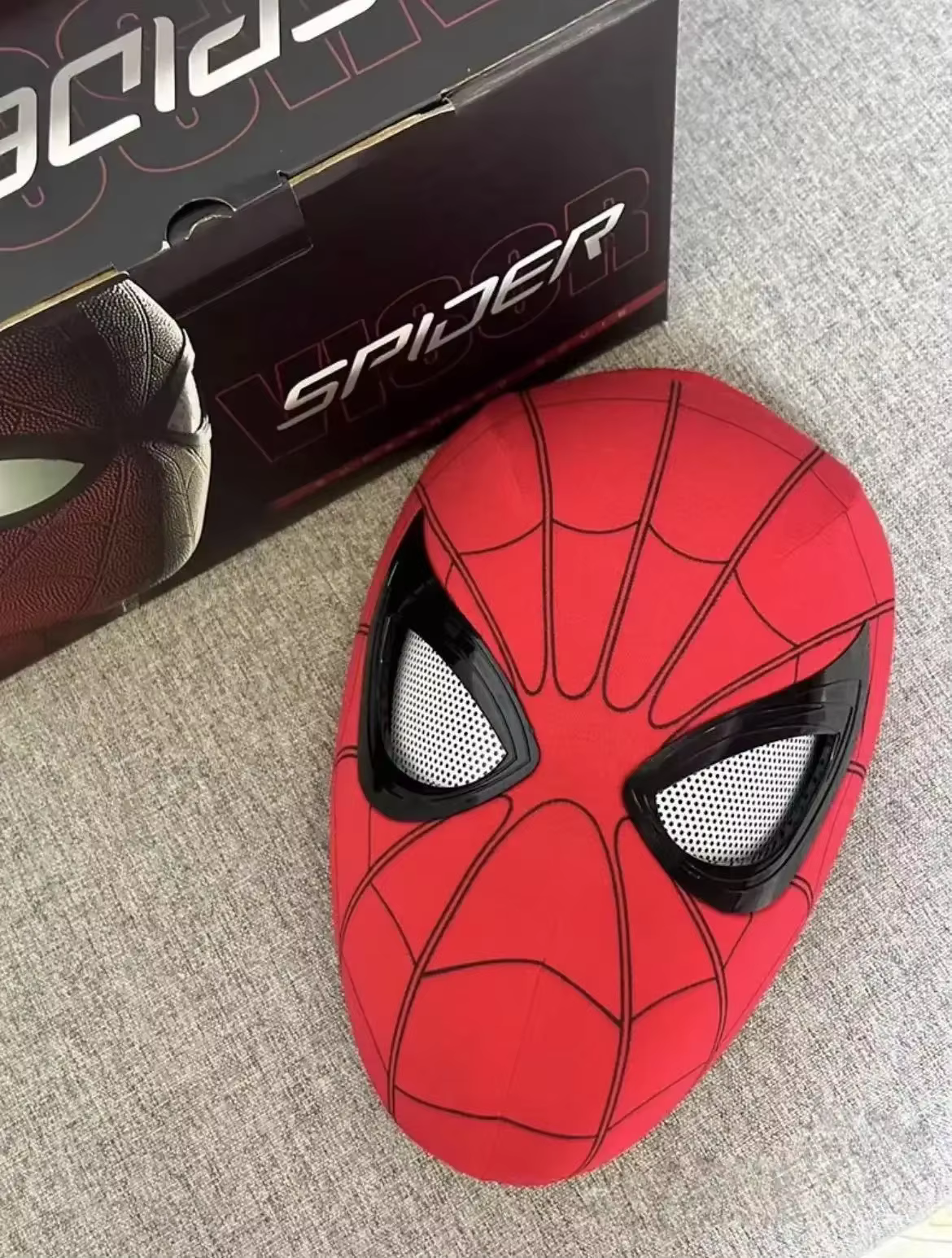 Bandeau électrique populaire Spider Man, masque lumineux de chargement USB Flash télécommandé, cadeau drôle et beau